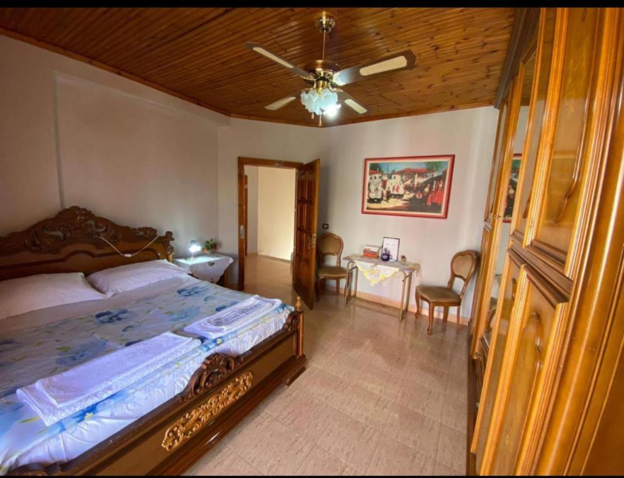 Gather Inn Guest House Shkoder Exterior photo